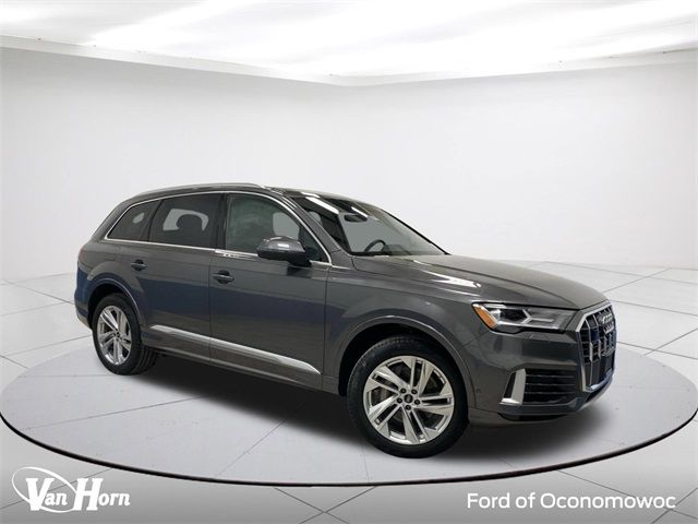 2023 Audi Q7 Premium