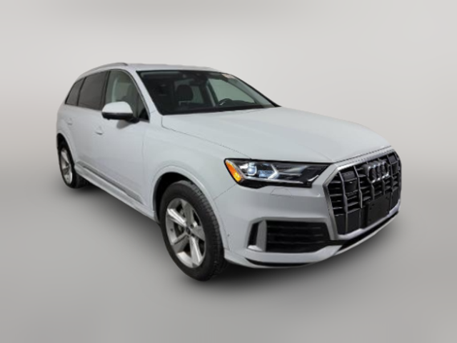 2023 Audi Q7 Premium