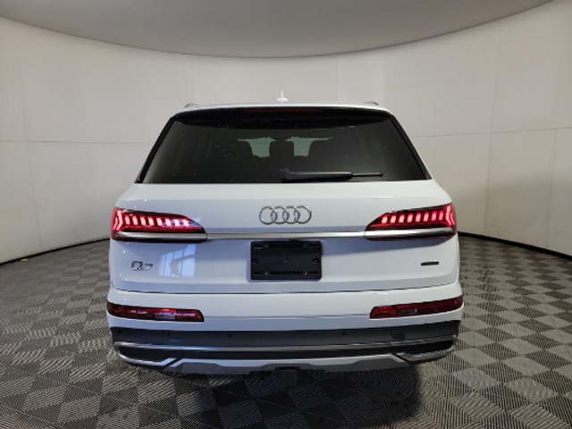 2023 Audi Q7 Premium