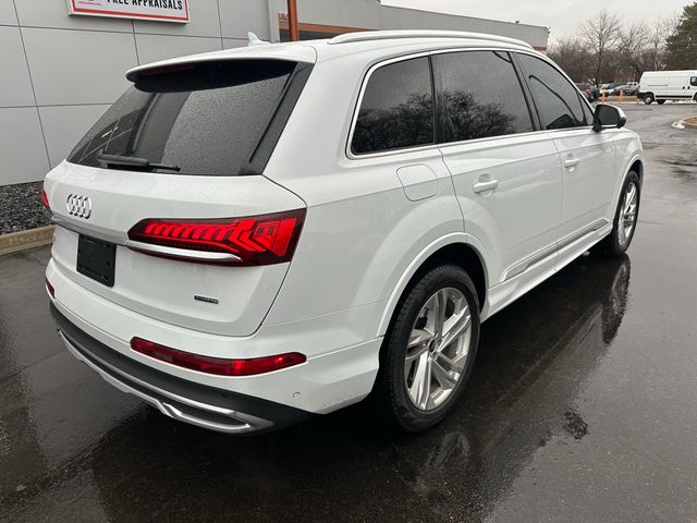 2023 Audi Q7 Premium