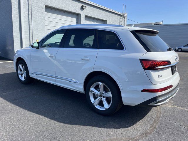 2023 Audi Q7 Premium Plus