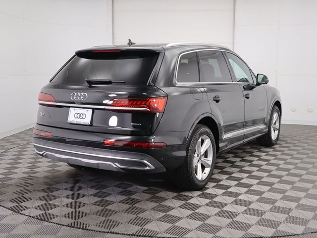 2023 Audi Q7 Premium Plus