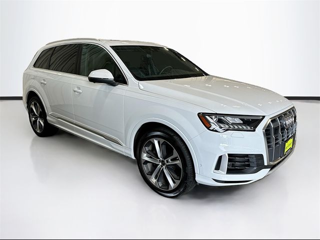 2023 Audi Q7 Premium Plus