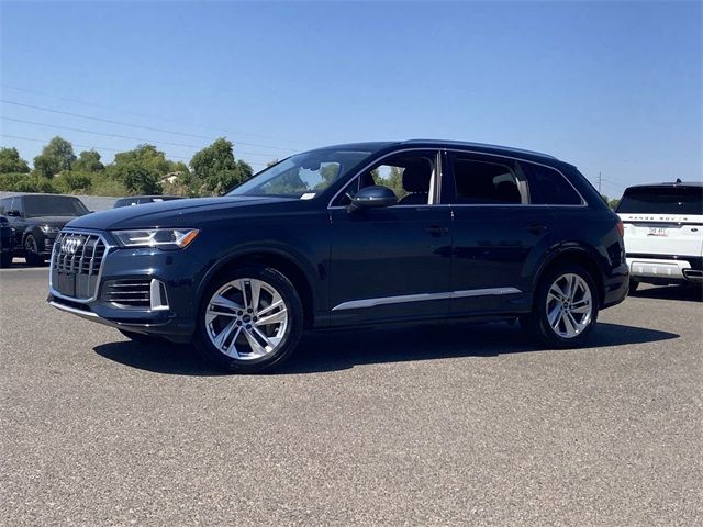 2023 Audi Q7 Premium Plus