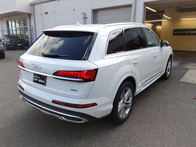 2023 Audi Q7 Premium Plus