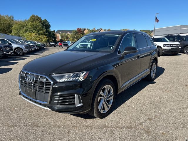 2023 Audi Q7 Premium Plus