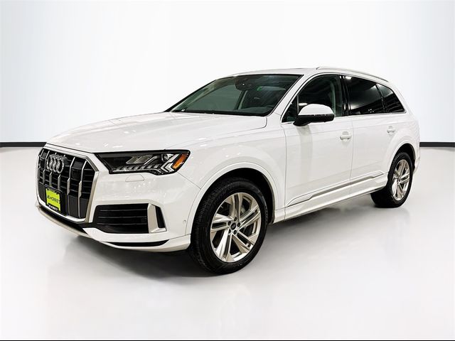 2023 Audi Q7 Premium Plus