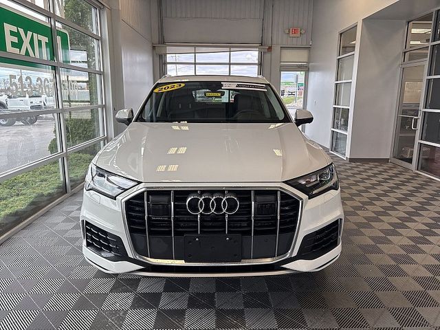 2023 Audi Q7 Premium Plus