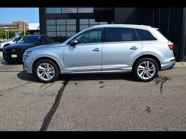 2023 Audi Q7 Premium Plus