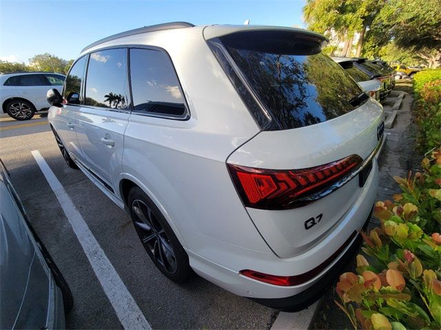 2023 Audi Q7 Prestige