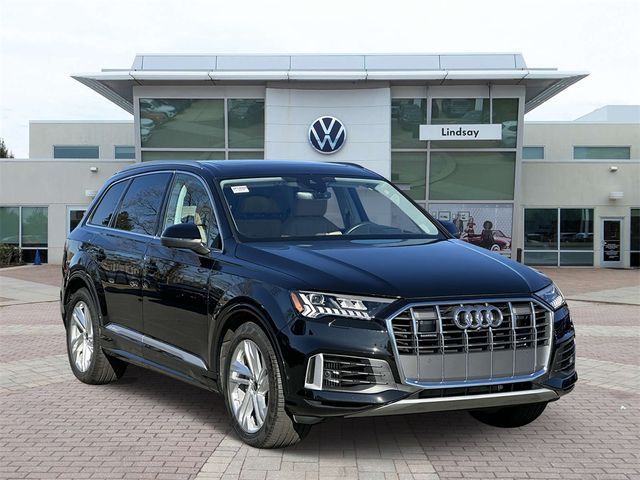 2023 Audi Q7 Prestige