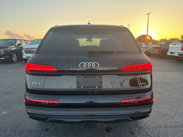 2023 Audi Q7 Prestige