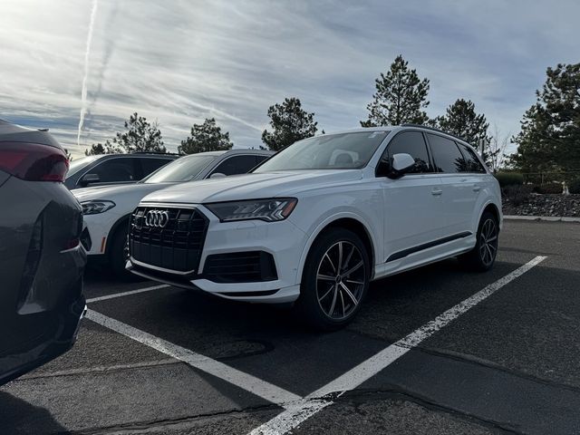 2023 Audi Q7 Prestige