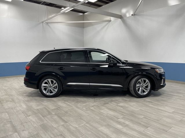 2023 Audi Q7 Prestige