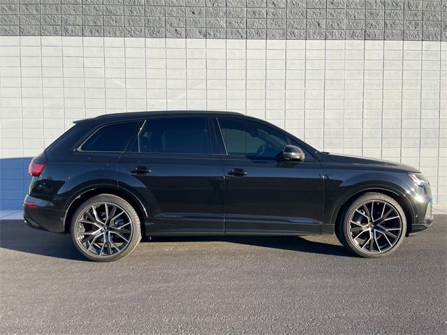 2023 Audi Q7 Prestige