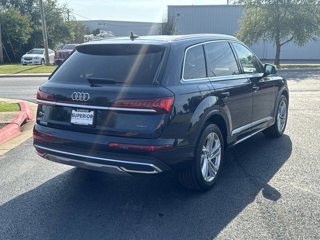 2023 Audi Q7 Premium Plus