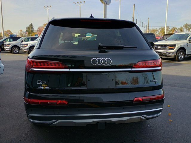 2023 Audi Q7 Premium