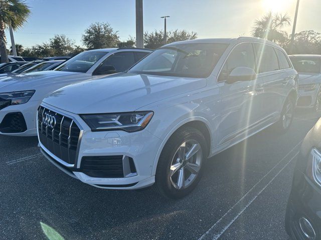 2023 Audi Q7 Premium