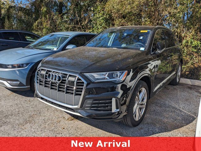 2023 Audi Q7 Premium