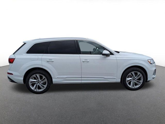 2023 Audi Q7 Premium