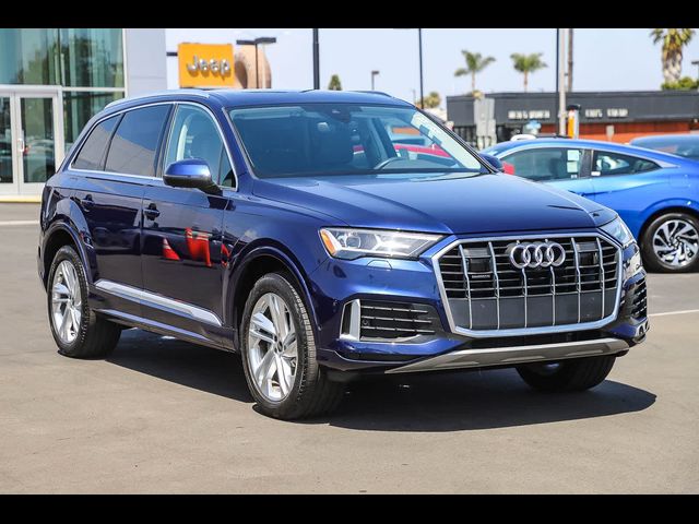 2023 Audi Q7 Premium