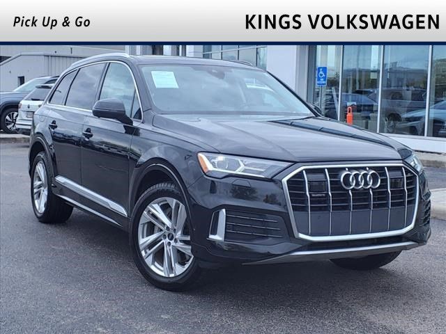 2023 Audi Q7 Premium