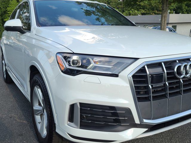 2023 Audi Q7 Premium