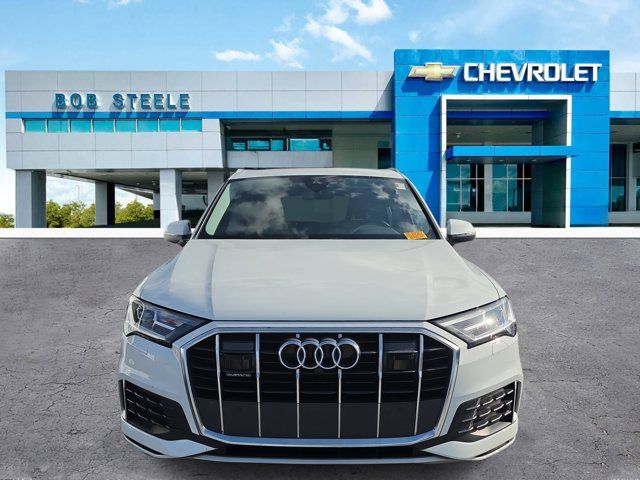2023 Audi Q7 Premium