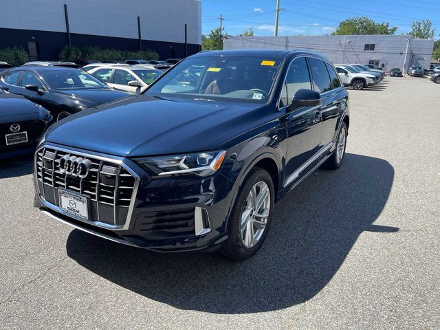 2023 Audi Q7 Premium