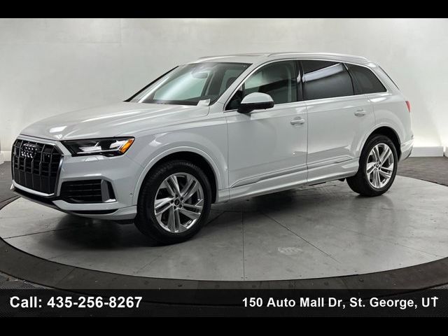 2023 Audi Q7 Premium