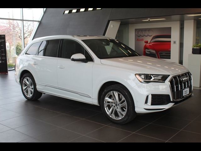 2023 Audi Q7 Premium