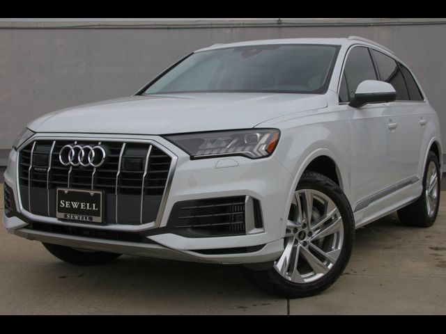 2023 Audi Q7 Premium