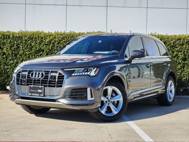 2023 Audi Q7 Premium Plus