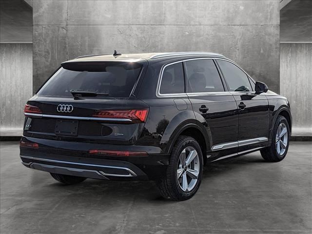 2023 Audi Q7 Premium Plus