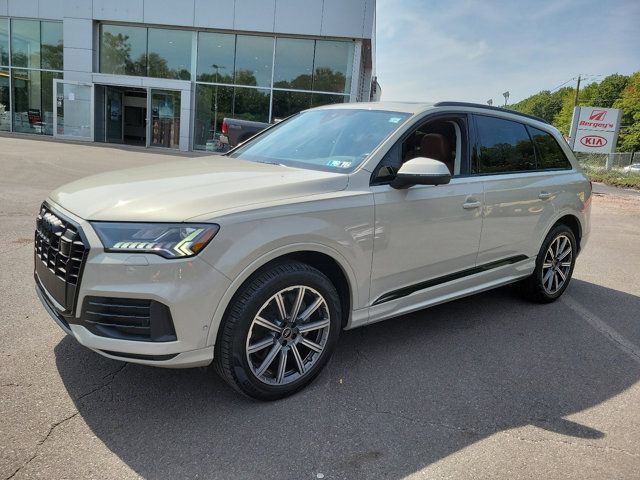 2023 Audi Q7 Premium Plus