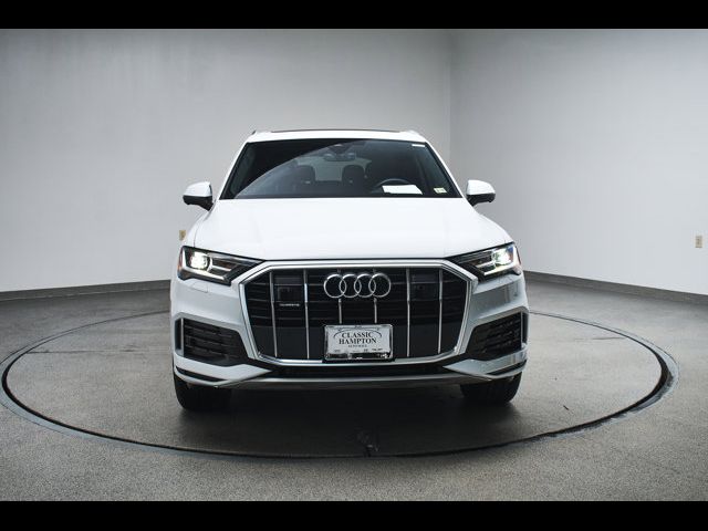 2023 Audi Q7 Premium Plus