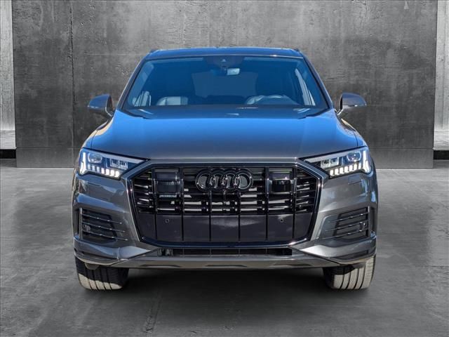 2023 Audi Q7 Premium Plus