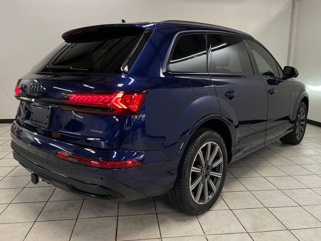 2023 Audi Q7 Premium Plus