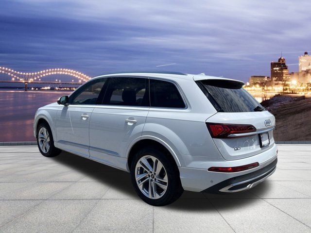 2023 Audi Q7 Premium Plus