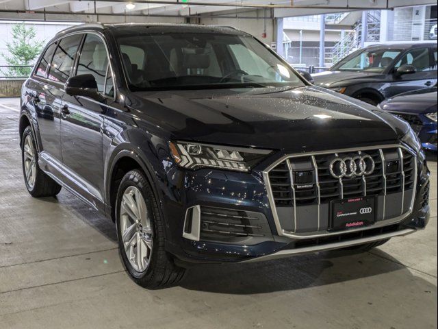 2023 Audi Q7 Premium Plus