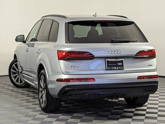 2023 Audi Q7 Premium Plus