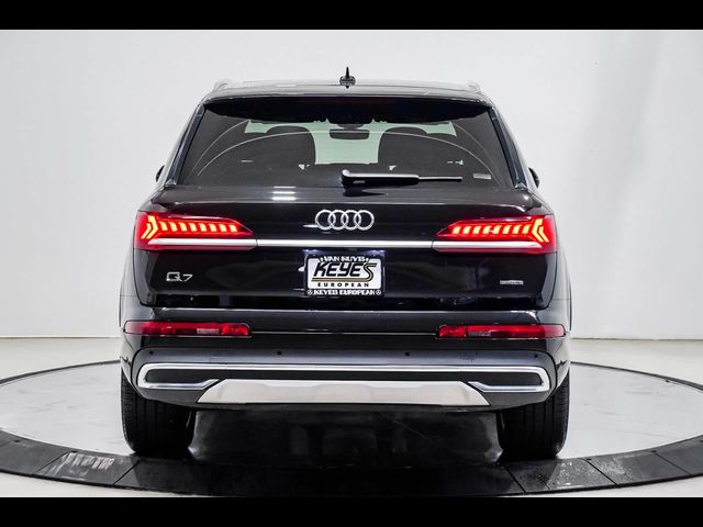 2023 Audi Q7 Premium Plus