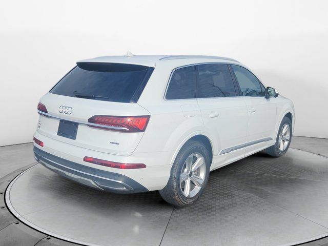 2023 Audi Q7 Premium Plus