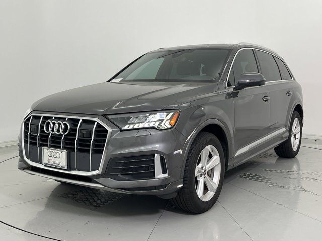 2023 Audi Q7 Premium Plus