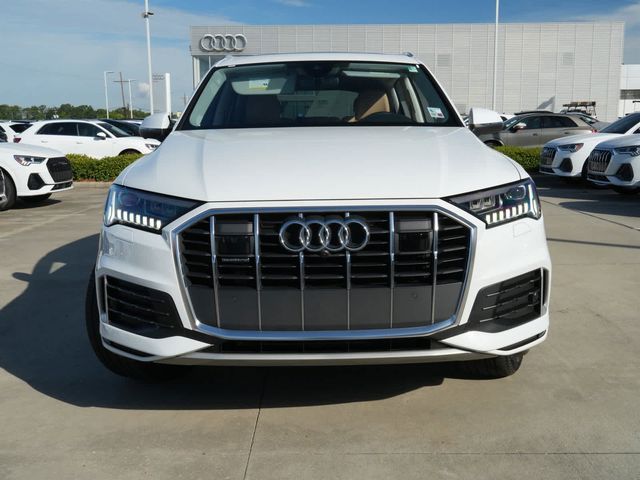 2023 Audi Q7 Premium Plus