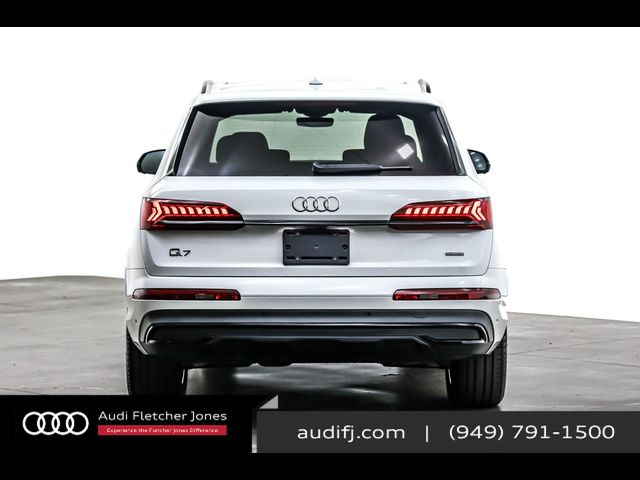 2023 Audi Q7 Premium Plus