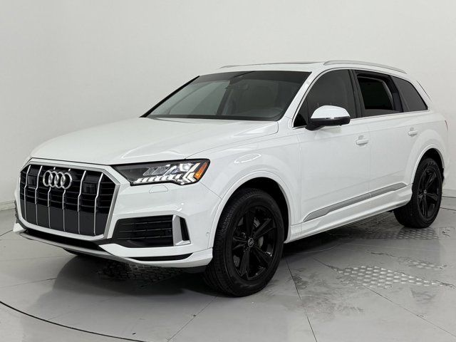 2023 Audi Q7 Premium Plus