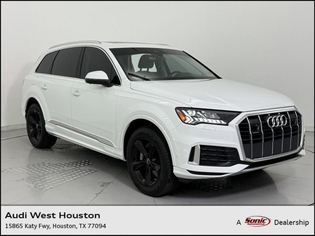 2023 Audi Q7 Premium Plus