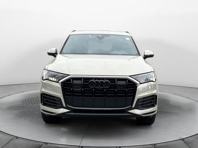 2023 Audi Q7 Premium Plus