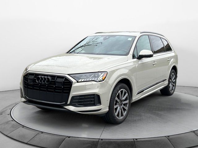 2023 Audi Q7 Premium Plus